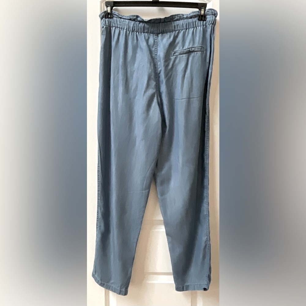 BeachLunchLounge Pull On Pants - Picture 2 of 4